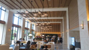 ハレクラニ沖縄 ロビー