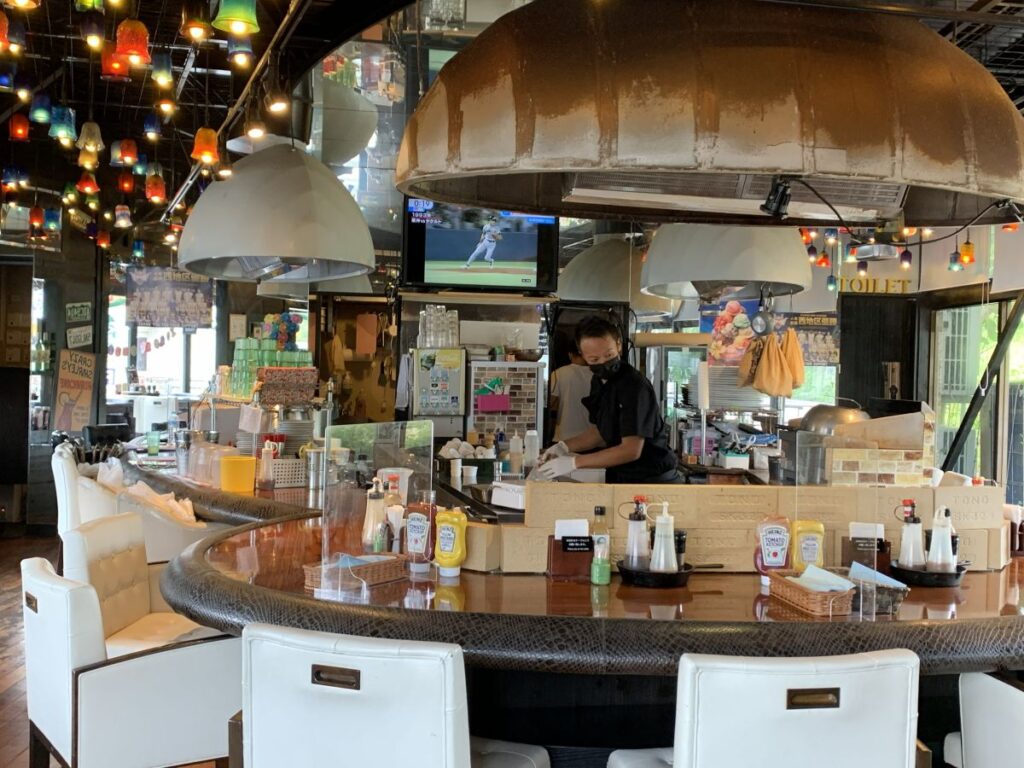 ハレクラニ沖縄 周辺レストラン ステーキハウスなかま