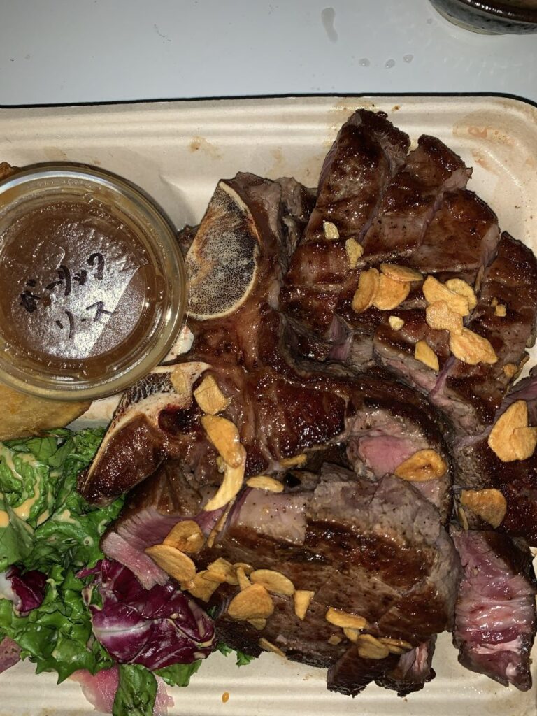 ハレクラニ沖縄 周辺レストラン ステーキハウスなかま