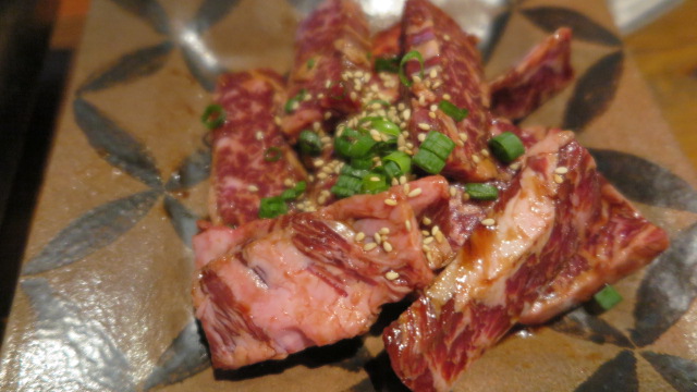 ハレクラニ沖縄 周辺レストラン 琉球焼肉なかま