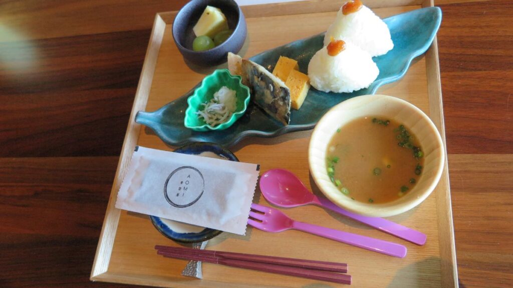 ハレクラニ沖縄 朝食 青碧蒼 和定食 キッズ